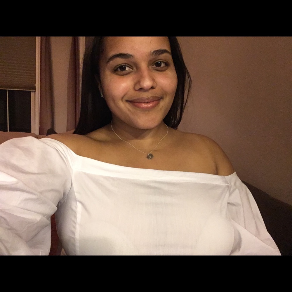 Meet your Posher, Sabrina
